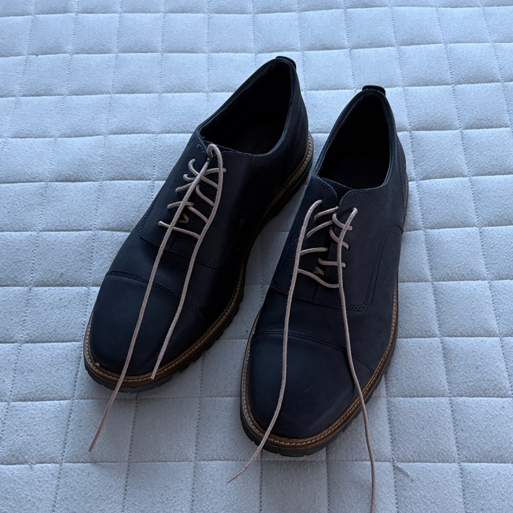 Cole Haan Men’s Dark Blue Navy Lace Up Leather Oxfords